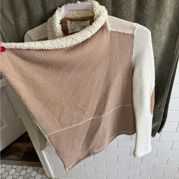 Anthropologie -Saturday Sunday-Cozy Cream/Tan Open-Front Sherpa Shawl/Cardigan - Picture 9 of 15